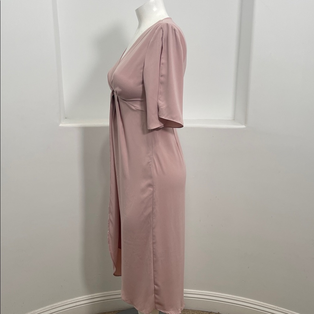 Blush Pink V-Neck Midi Dress - Picture 6 of 7